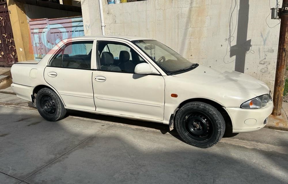 بروتون ويرا